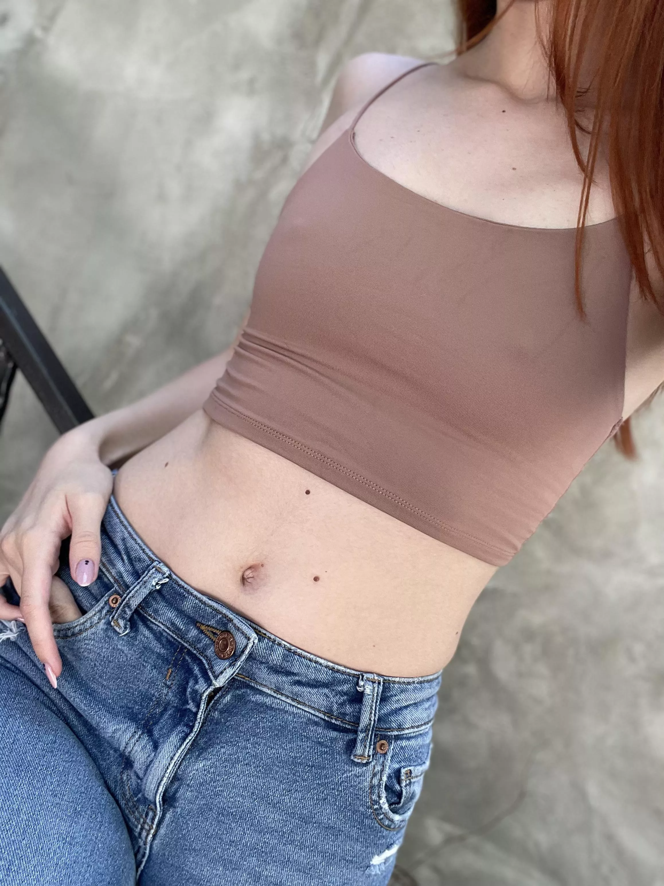 People can’t help but look at me when I wear no bra posted by long-legzzz