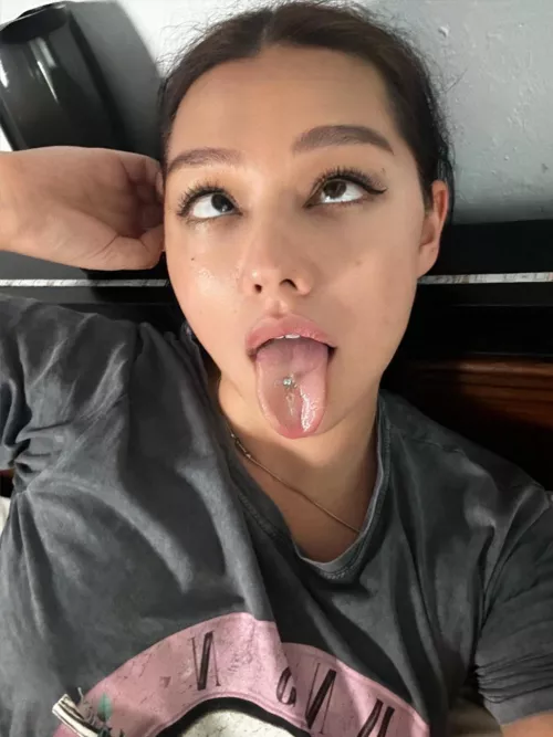 Satisfy me as soon as we wake up by JuicyKateLove