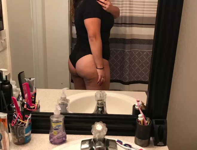 💍 showing by his_hers6969