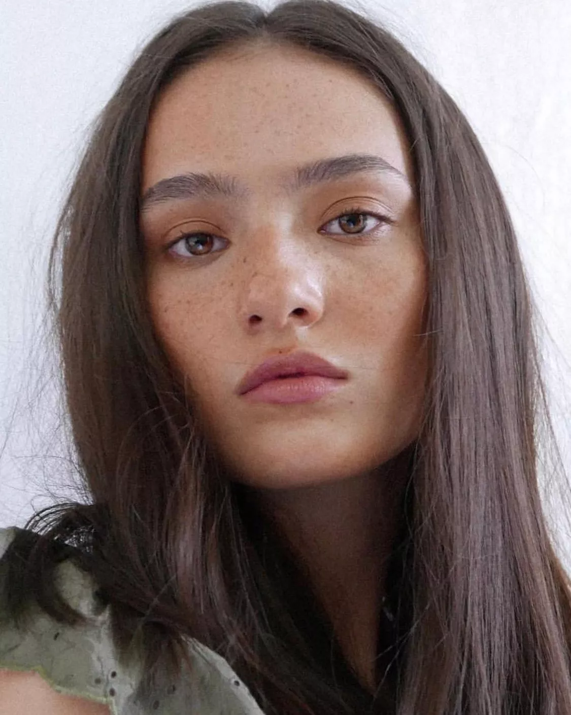 Siobhan Moylan posted by upstairsheel422