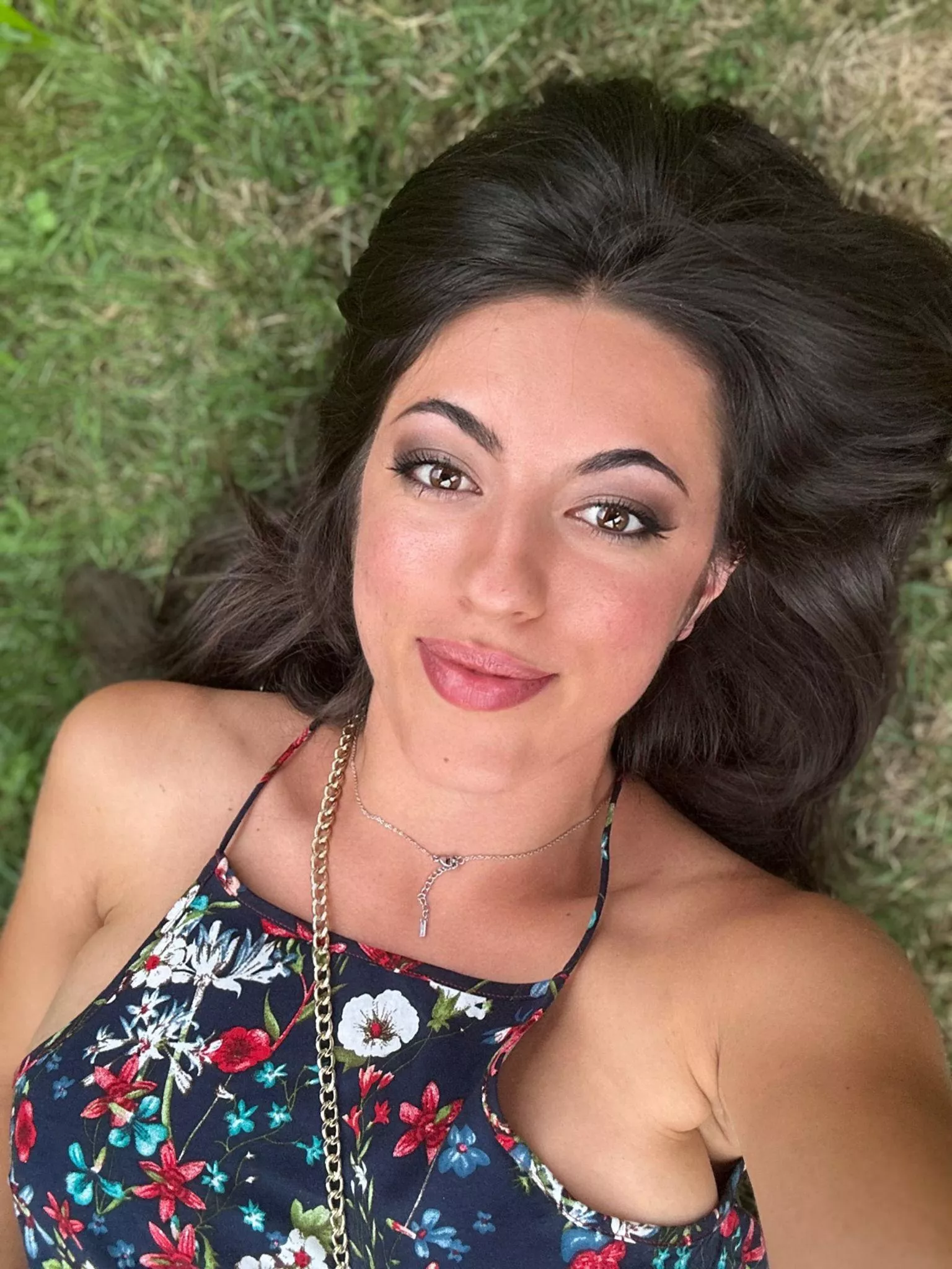 That's the face of a girl enjoying her braless lifestyle F19 posted by little__devill