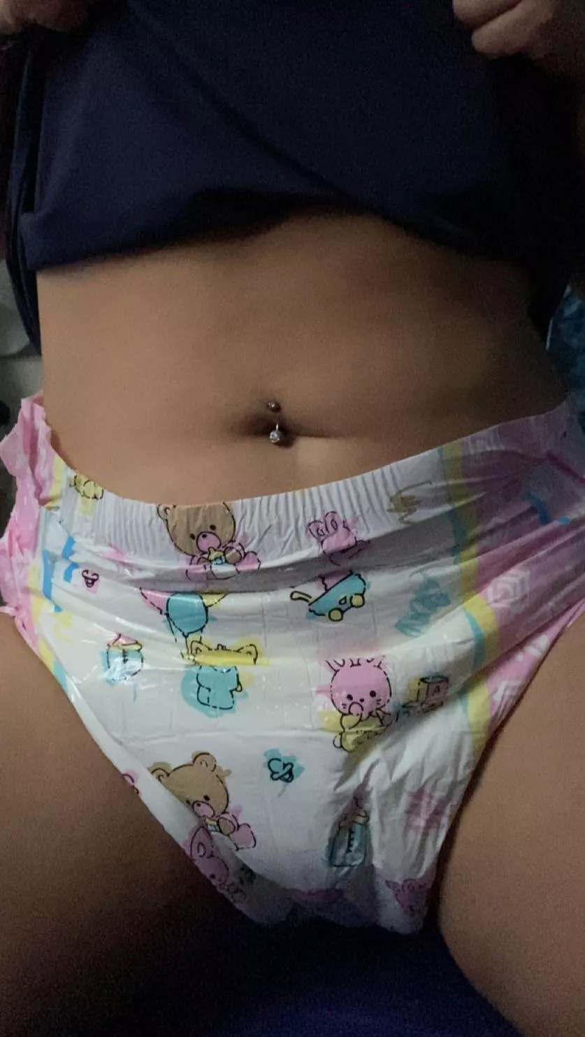 This diaper print makes me so blushy 🥰😊 posted by Pretty_Pomegranate54