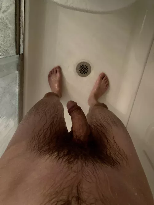 [30] Time to get clean 💦 by JustYourAverageBud