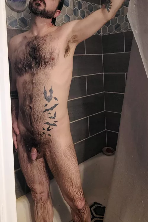 A wet otter is a happy otter! by OtterDaddy69