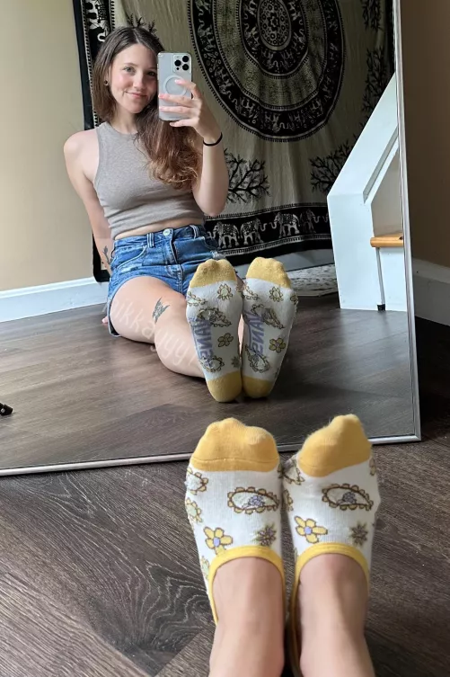 Don’t try to resist them, we both know you can’t by nikkayyy1