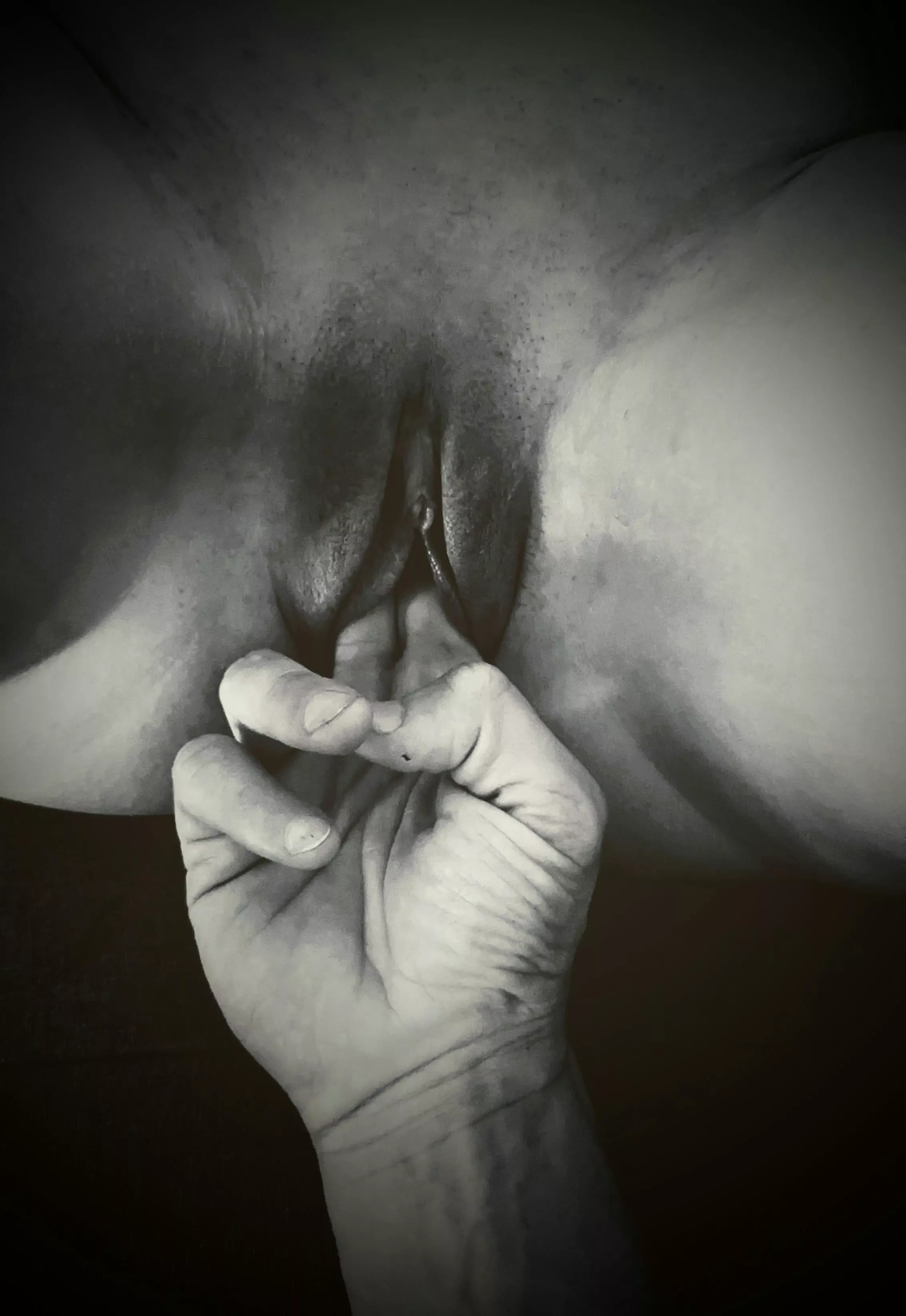 Feel me posted by svenderbaer