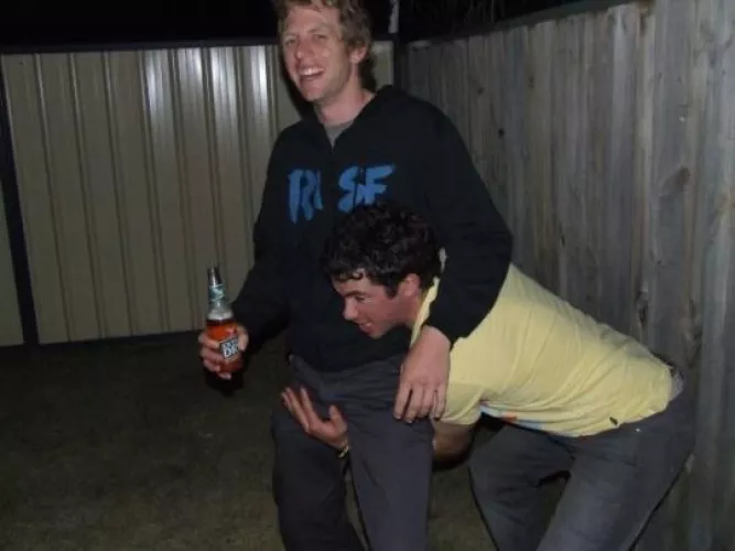 Grab from behind by Primal_Mantis