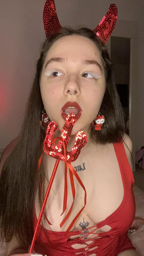 Halloween Girl by Foxxy by SolidlyJovial