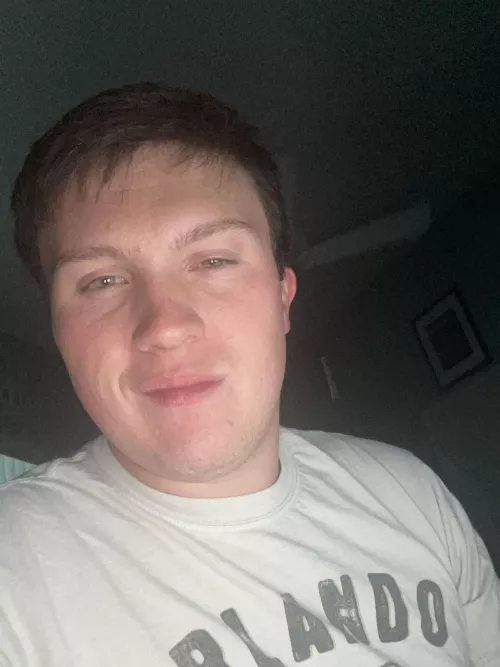 Hey! Anyone wanna chat? 😊😜 by Chemical_Respect1271