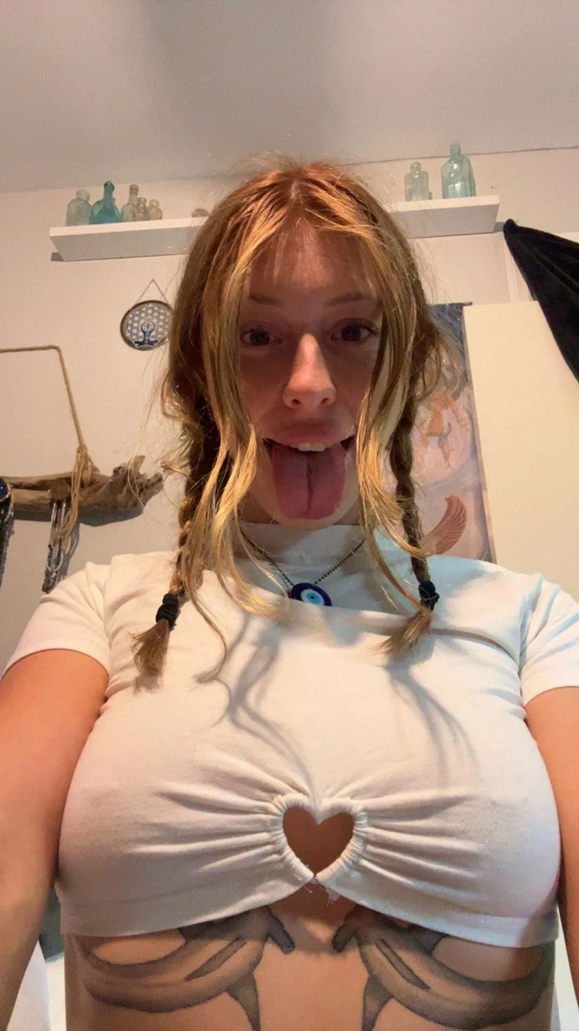 how does this crop top look on me posted by tiulmoroni6