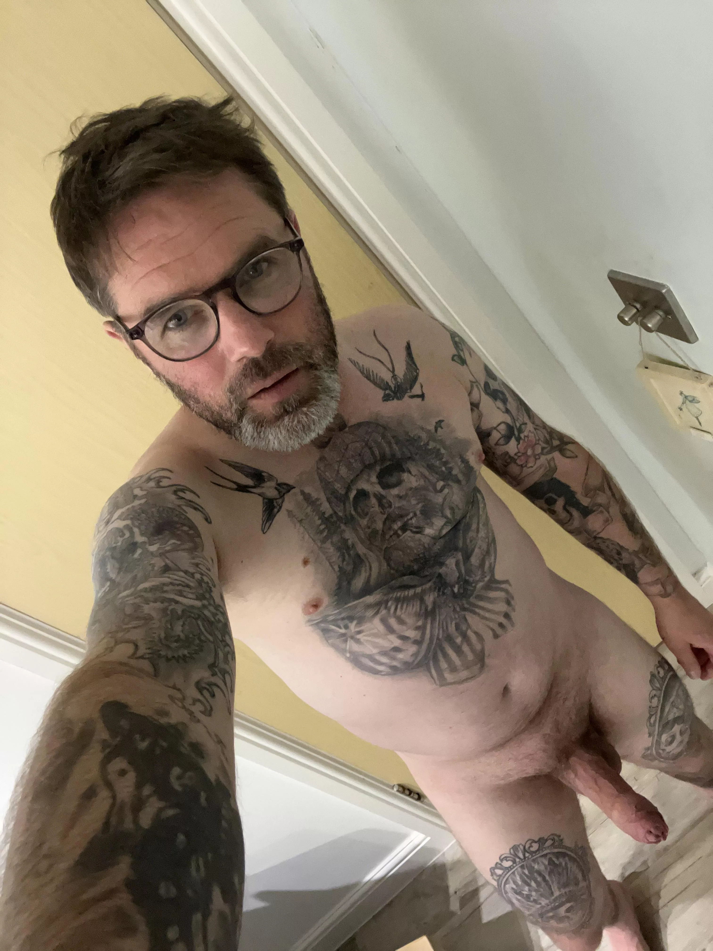 How’s my tatts looking 😉 posted by Effective-Voice5902