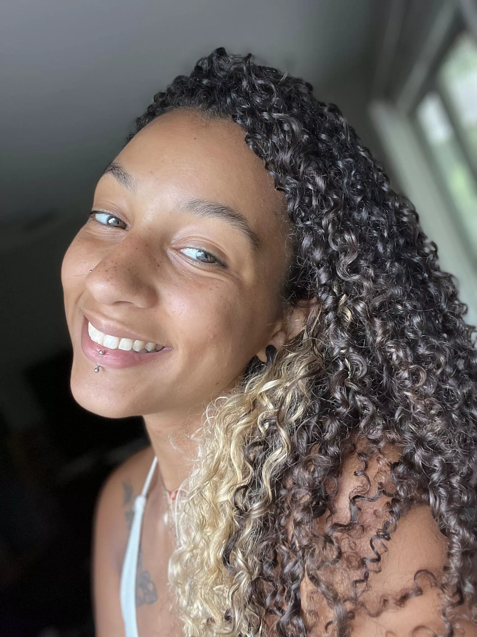 I didn't start to like my freckles until recently tbh! posted by avaluna96_