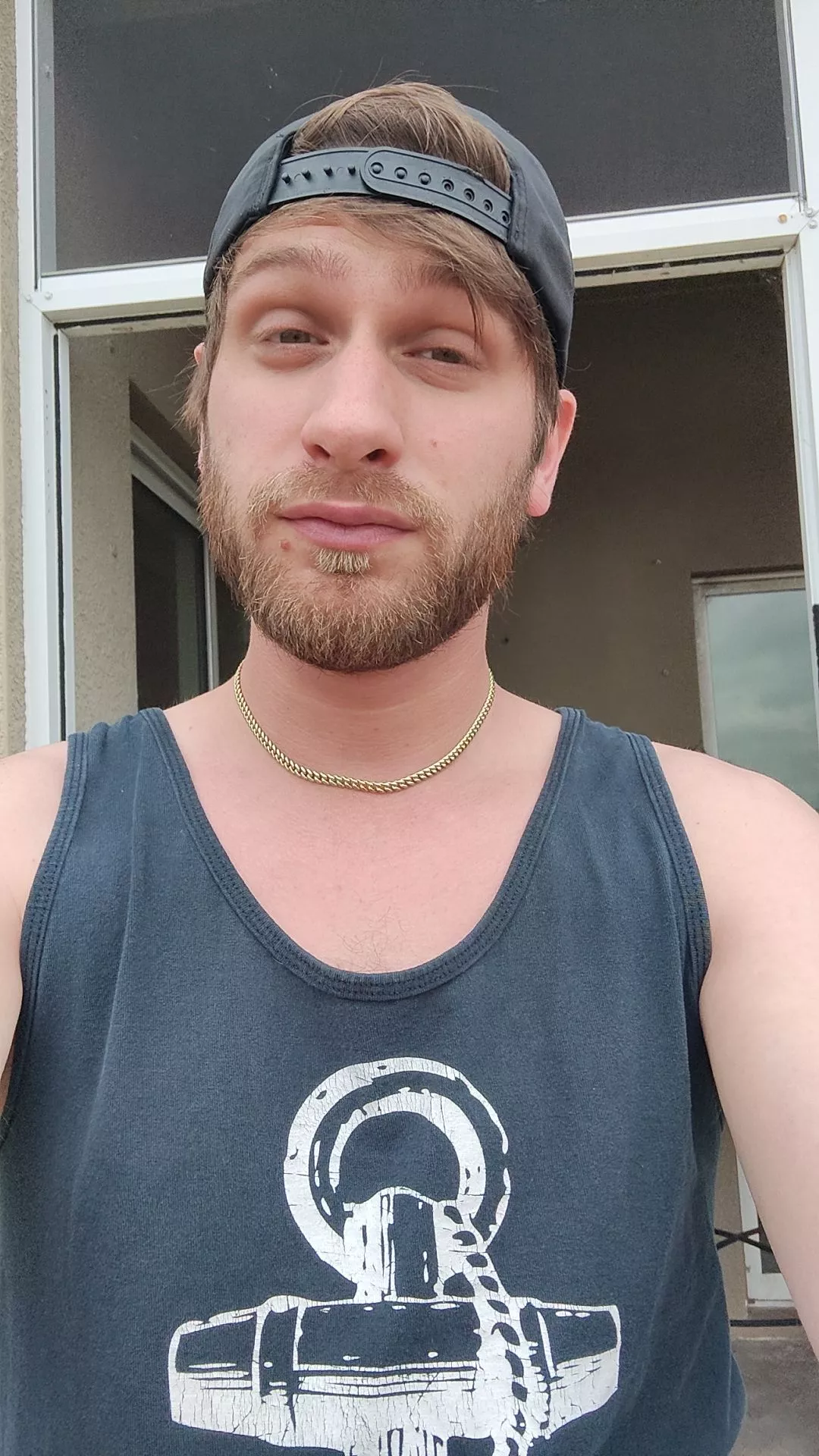 I have never explored my fetish. I want a girl who is willing to help me explore. posted by xxmetal_messiah