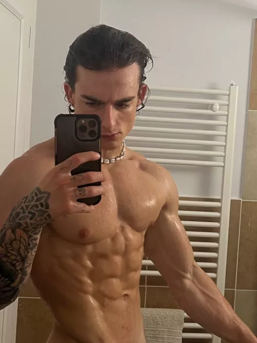 I should quit the gym and start fucking more by SpolliOF