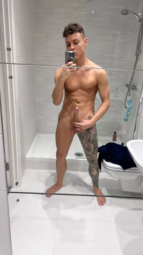 Is my penis attractive? by xnolie