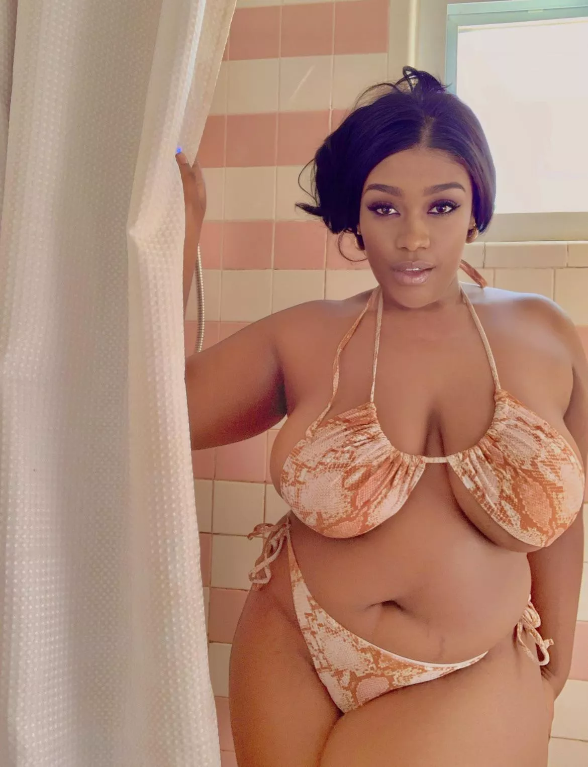 it’s been sooo hottt outside babe, let’s cool off! posted by kennedydavisof