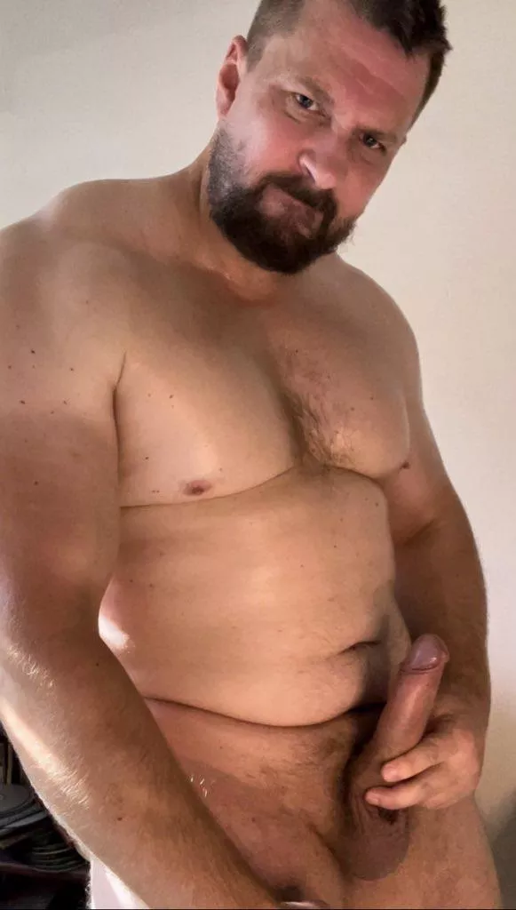 Need some help down here… posted by Top_Handle2768