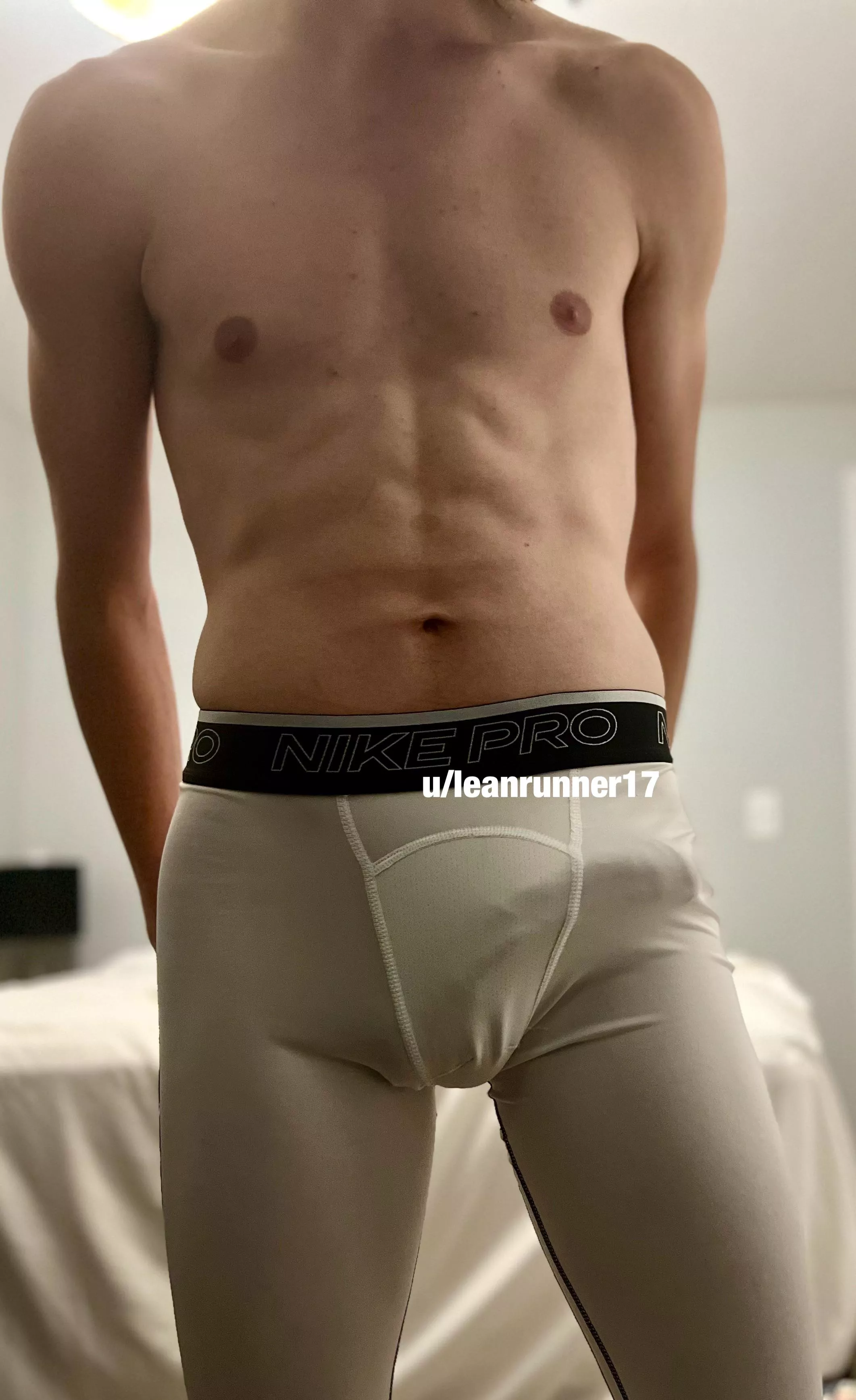 Never quite sure what to do with it when I’m in my running tights… posted by Leanrunner17