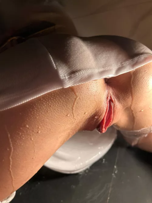 Please rate my small pussy by skinny_slutty_teen