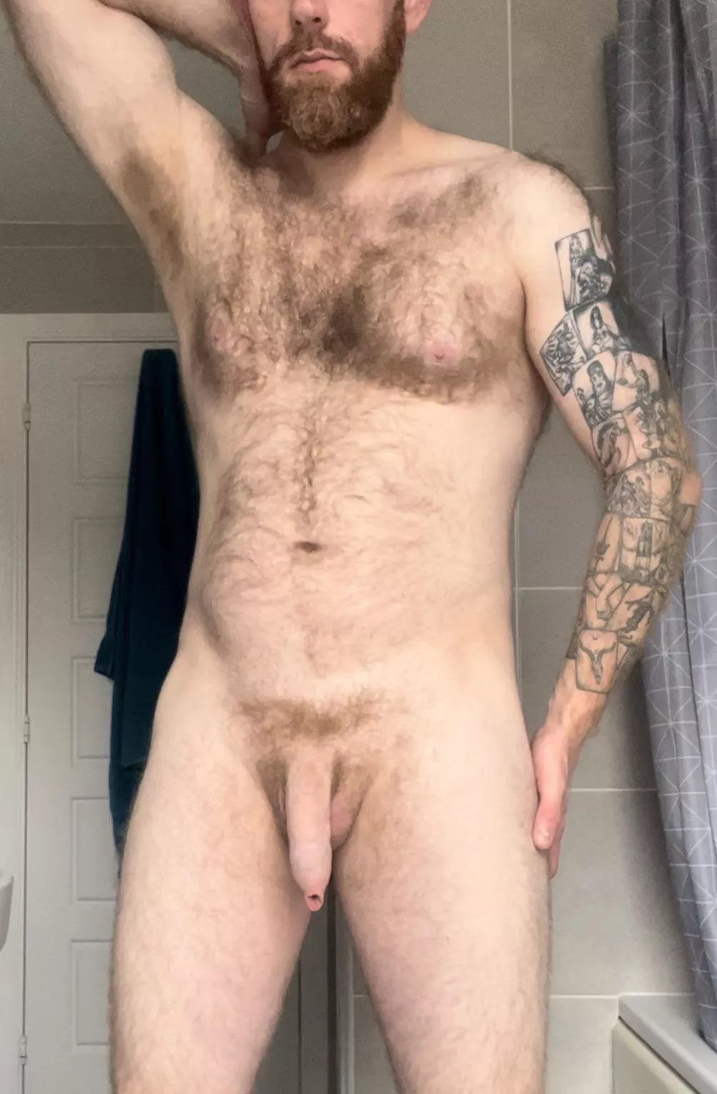 Red head, hairy, uncut! posted by gbrad1983