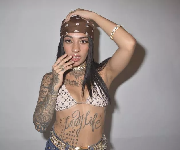 Rosie the baddie posted by joxoto7