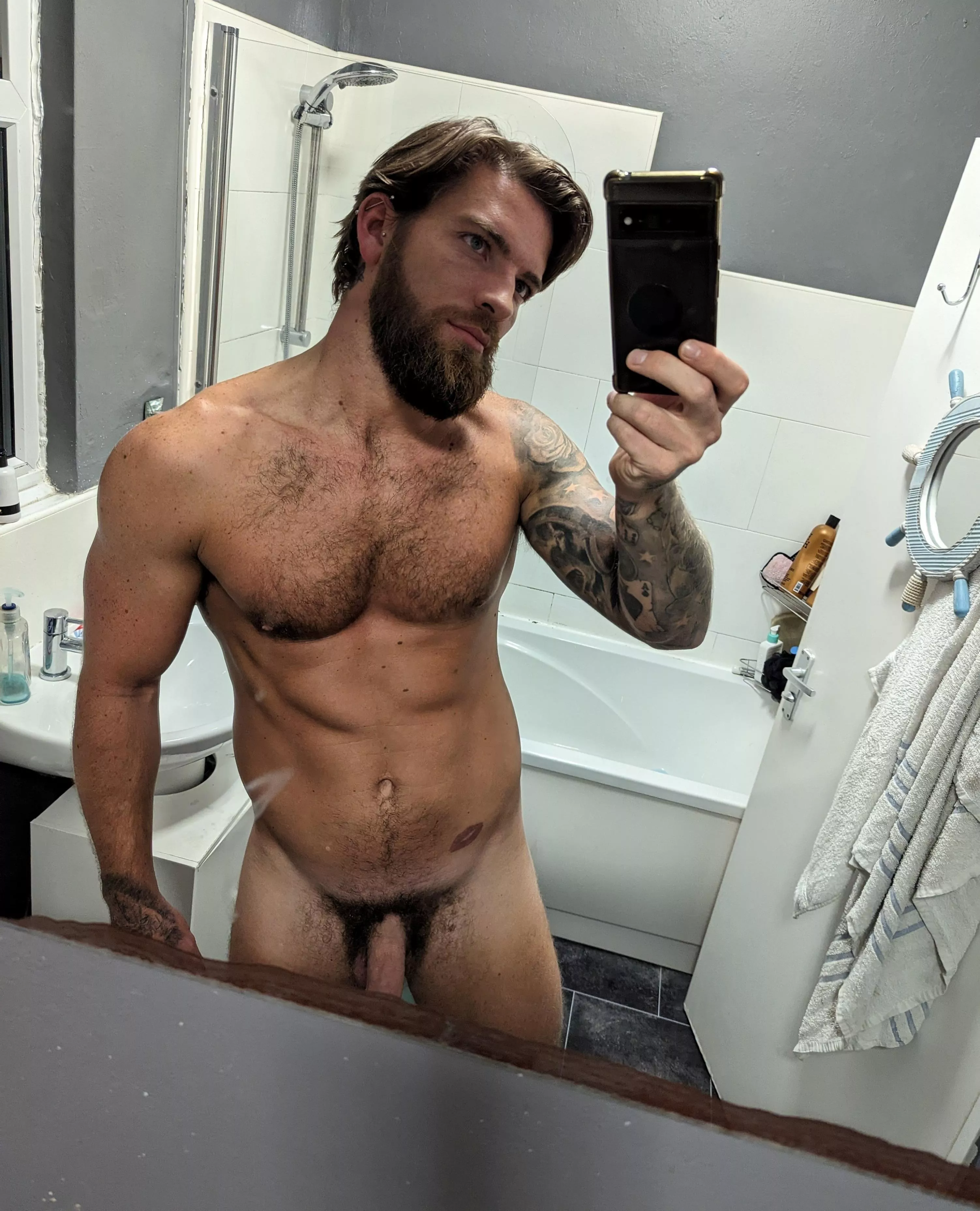 This mirror could do with a clean posted by sh_flex