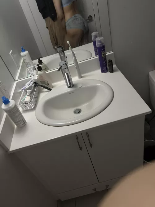 What would you do with this tight Asian ass daddy?🍑 by Naomichoifemboi