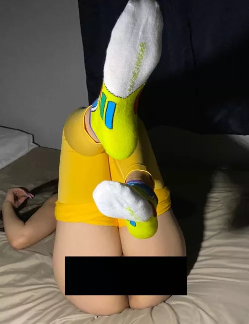 worship my feet & mayb you can see the rest by ilovextcy