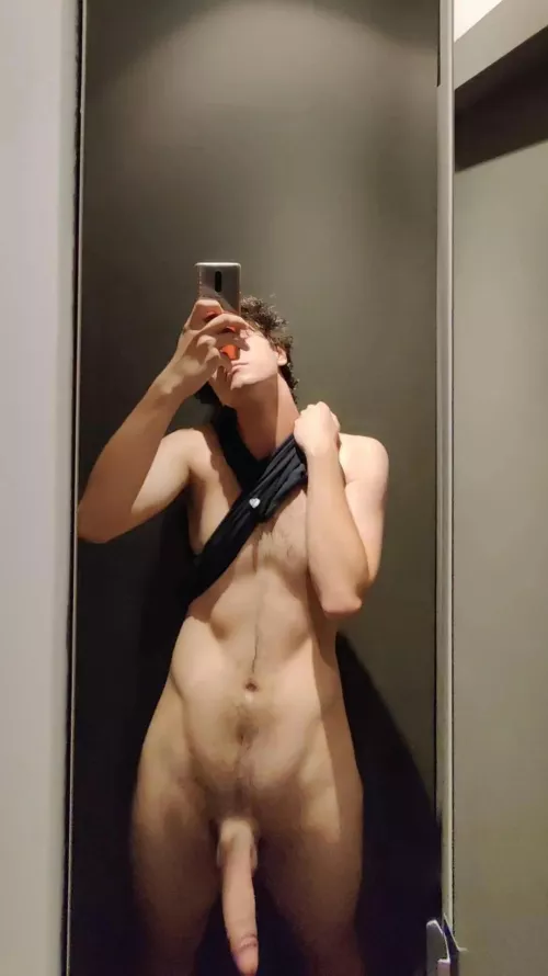 Would u suck that italian meat?👀 by CapitalWinter1727