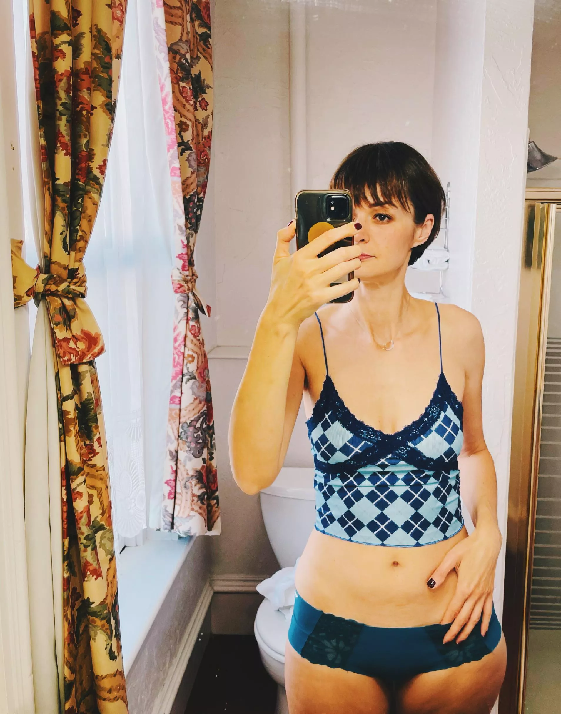 A serious morning 🤓 posted by masha_nova