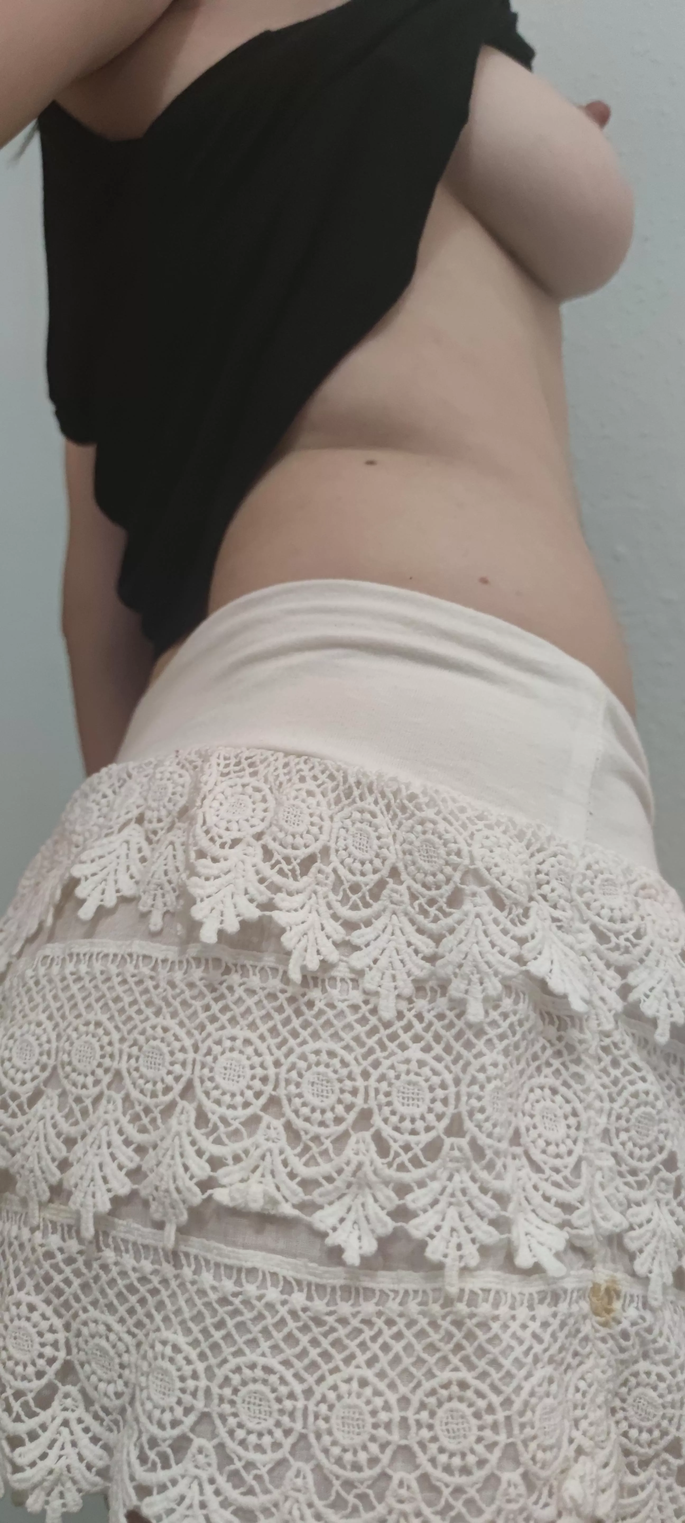 Cheeky angle posted by AnnaAndersonn