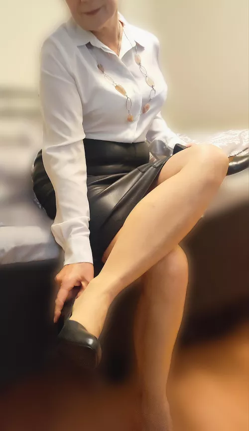 Going out for a date date with my boss, how do you like my outfit? by MadameSylwia