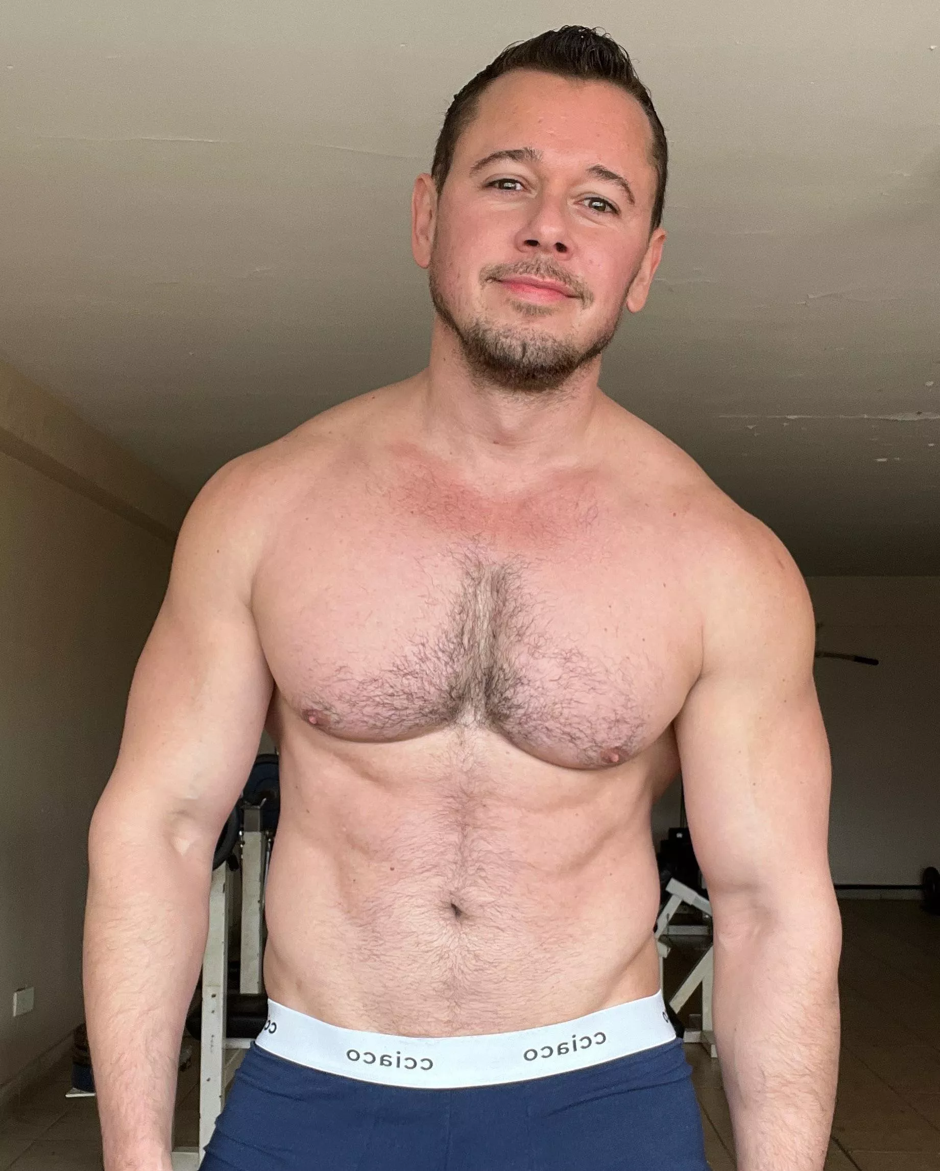 Happy Saturday! posted by danwelden