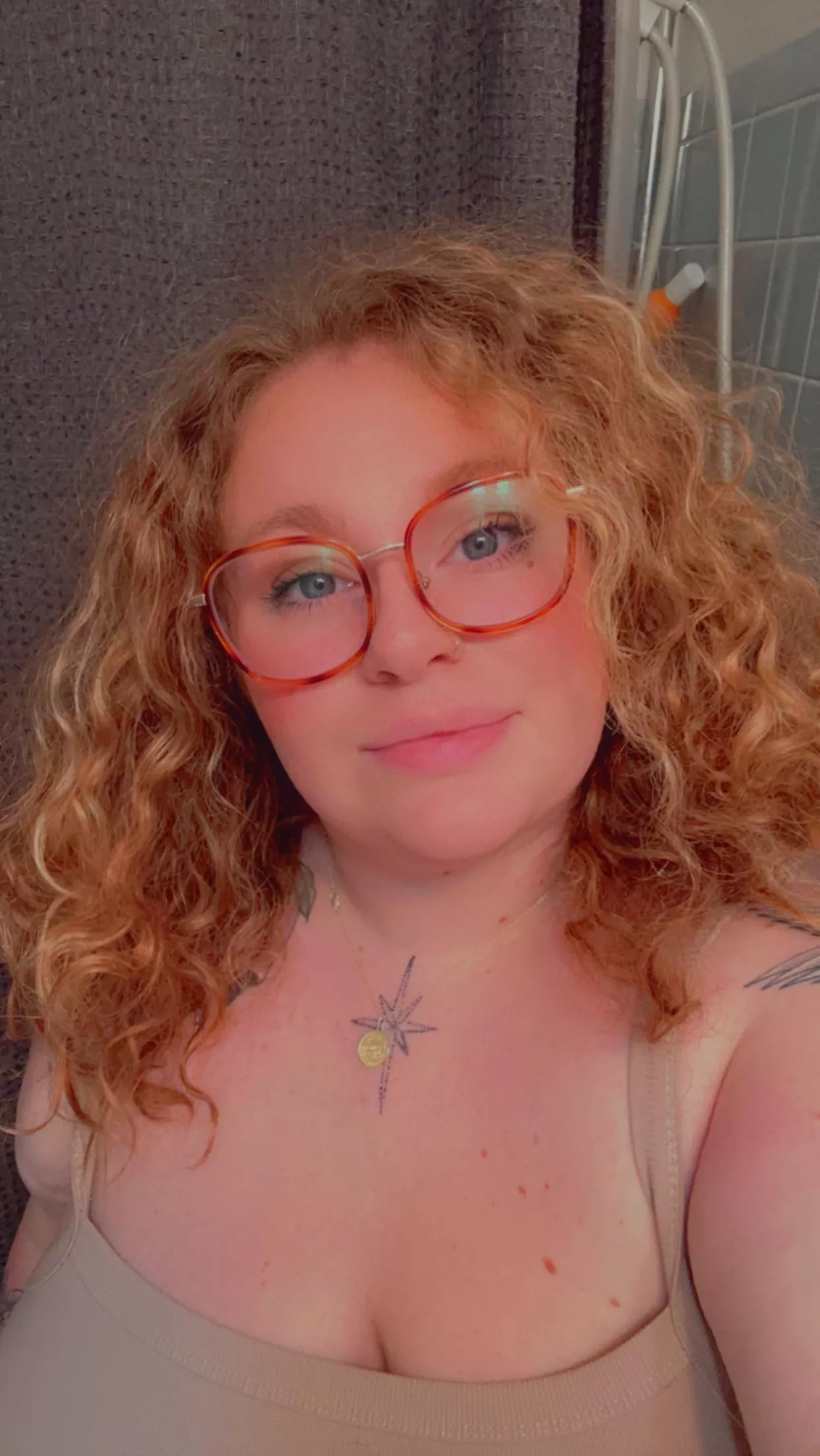 I got my very first pair of glasses today :) posted by Alison_wonderland-97