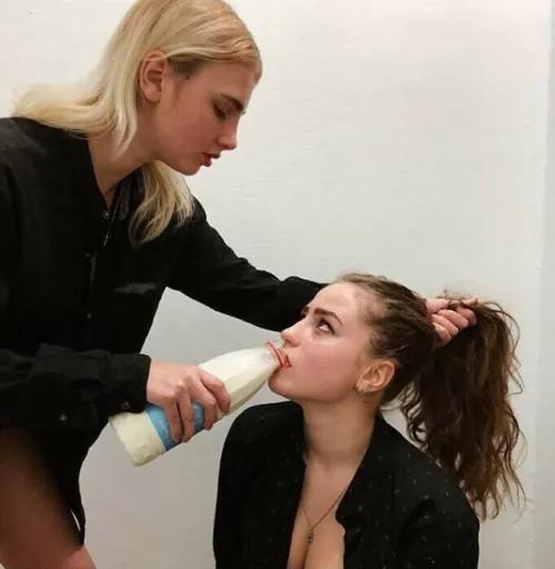 I know it's not porn but please someone tell me the name of the brunette by Environmental_Loan33