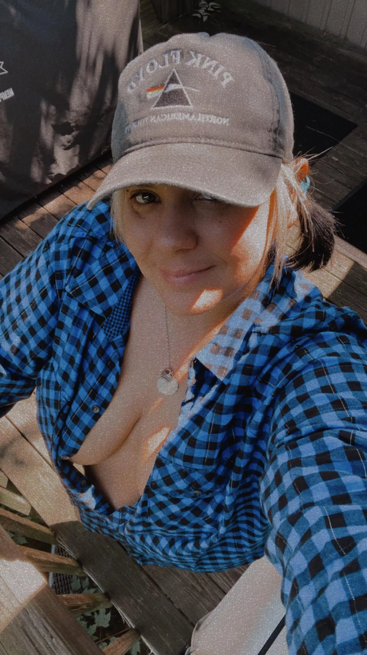 I love wearing his flannel posted by Thick_Prize_69