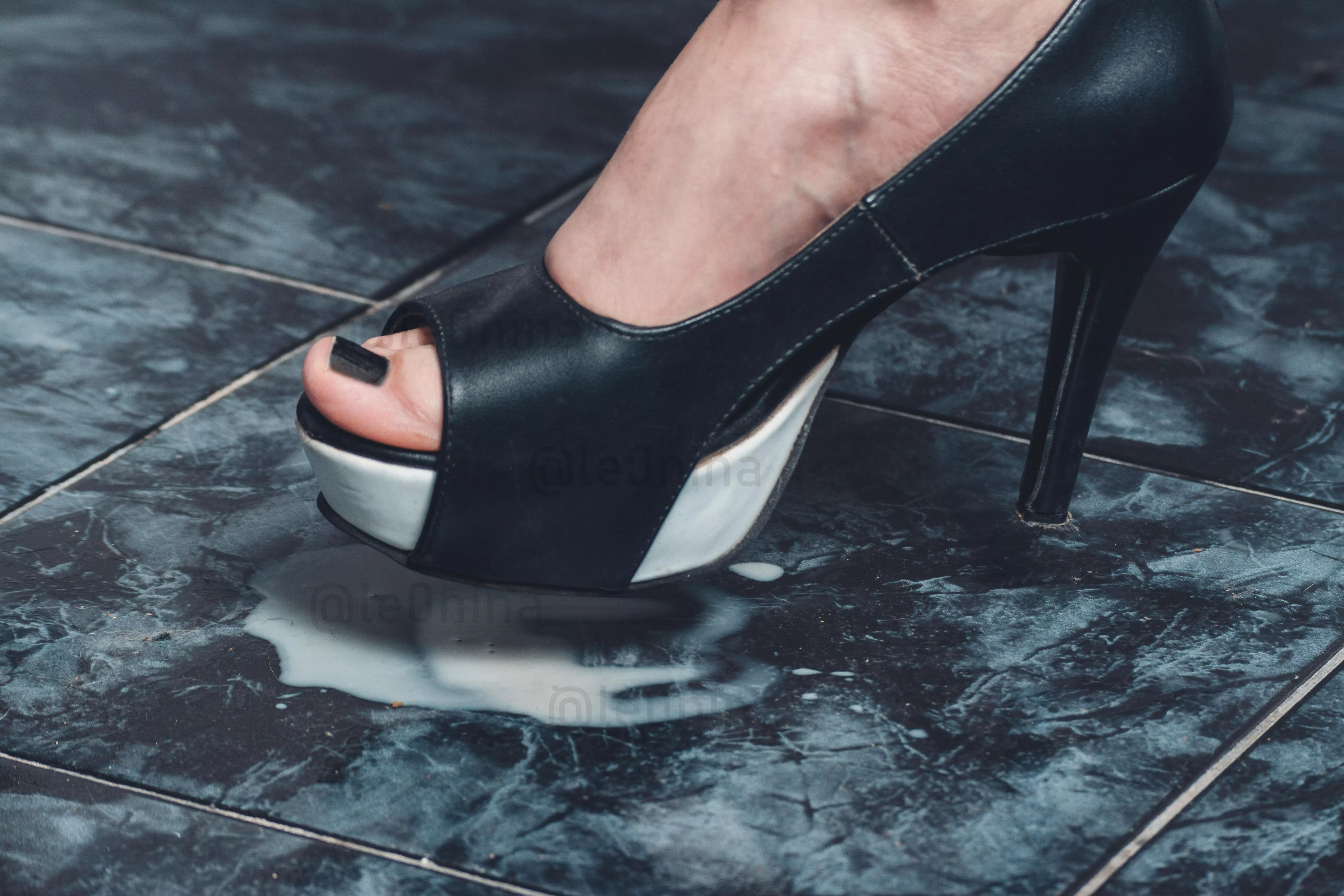 I told you not to cum yet! (fakecum) [le0nina] posted by le0nina