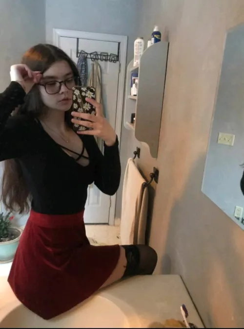 IUTR Posing by mysteryfish5