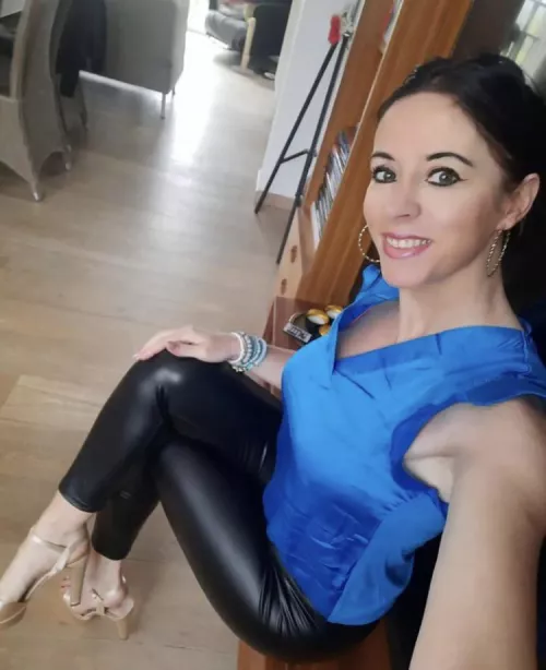 Mommy’s outfit today by Hot_Girl_With_Issues