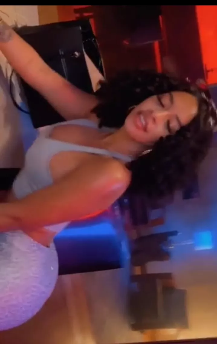 Name? posted by edinhopernambucano