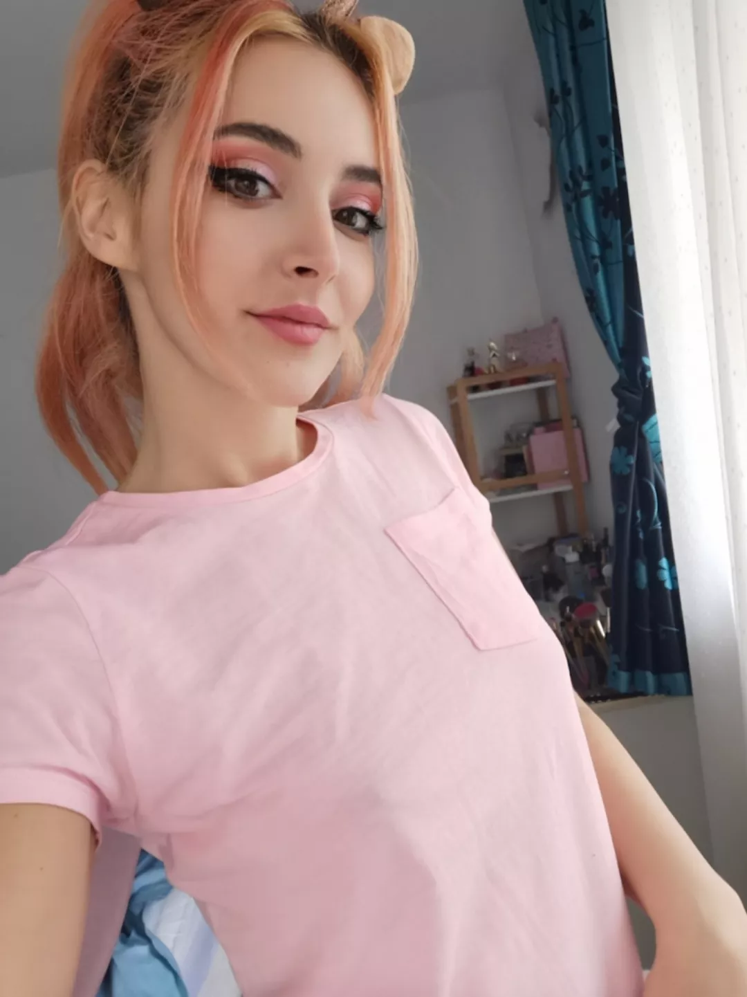 Why is the weekend so short... posted by miremi137