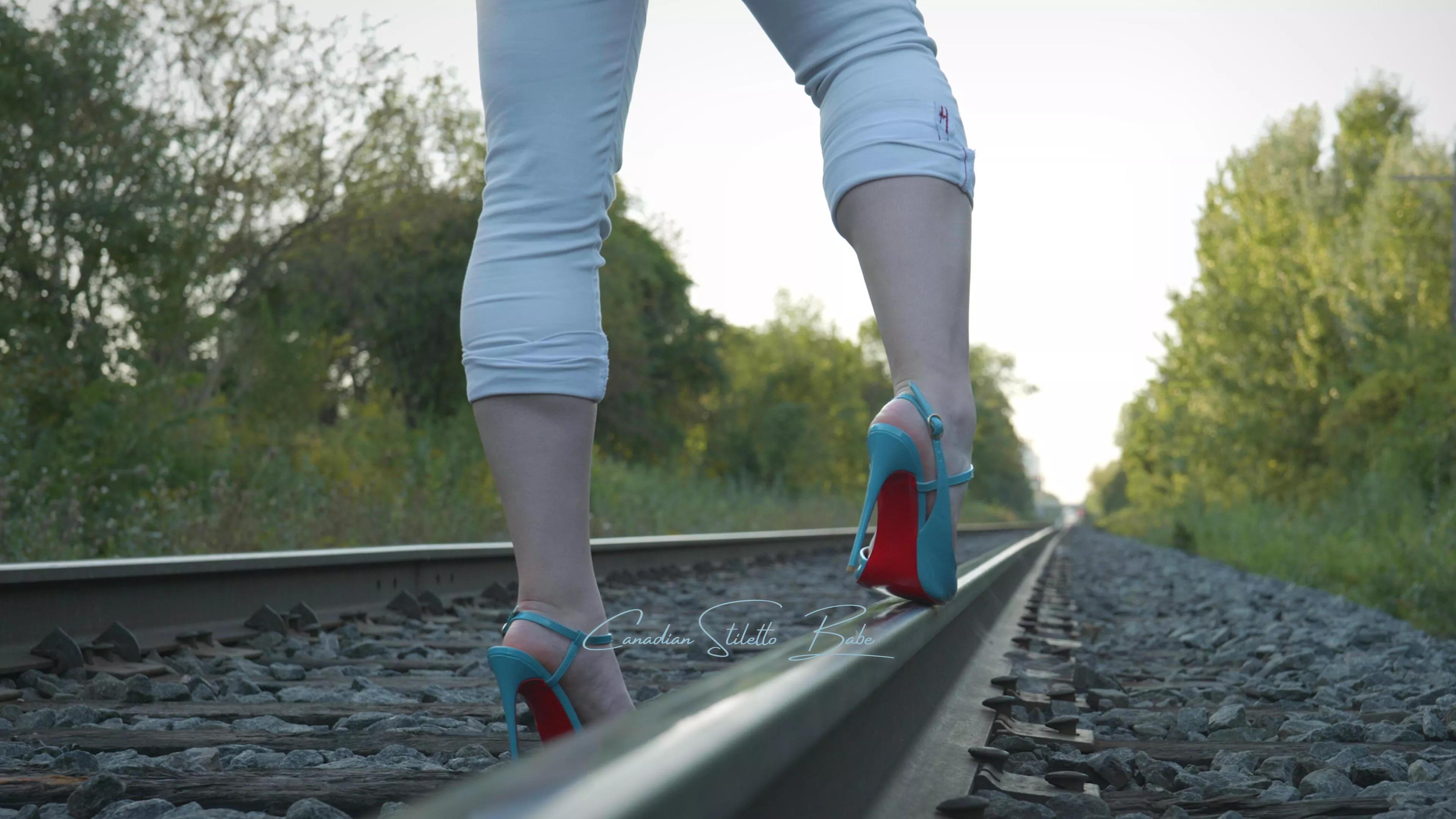 About to fail at a dare posted by CanadianStilettoBabe