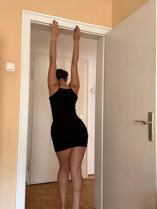 Anyone will stay with me AFTER work? by Secret_Opportunity38