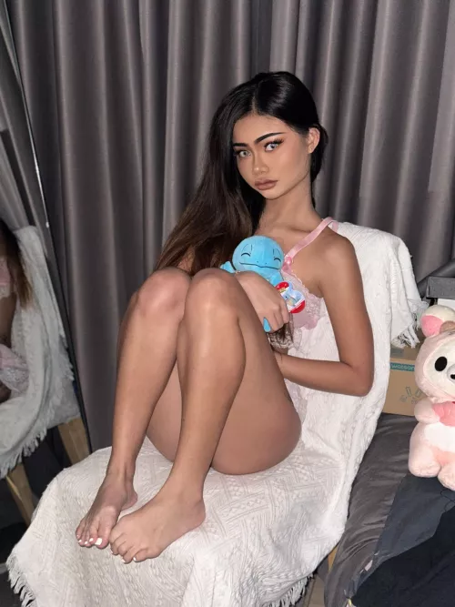 Are you into kissing my tummy? F19 by maya_x_kawaii