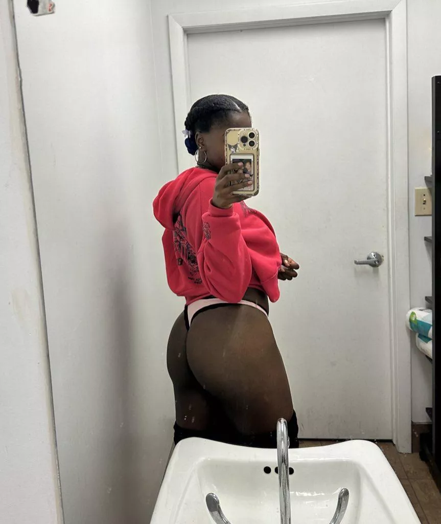 Ass fat posted by luv_piercings