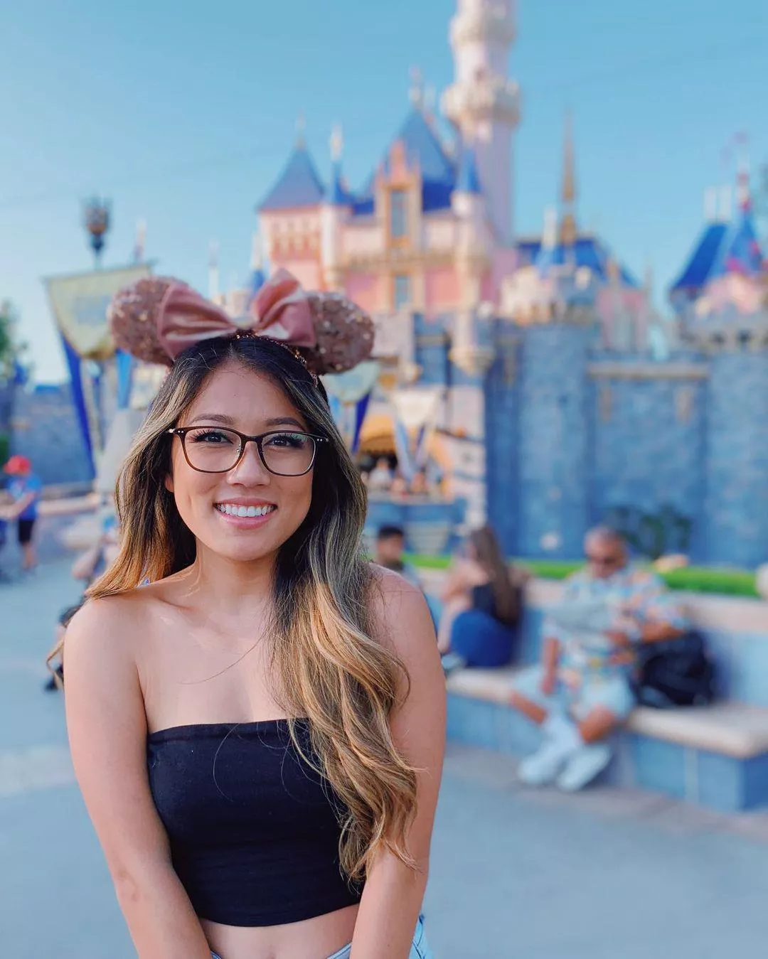Cute Japanese Girl at Disney Land posted by wakkaffx2