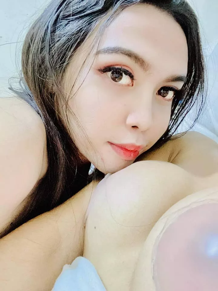 Do you like to see tgirls playing together? posted by BelleManonx