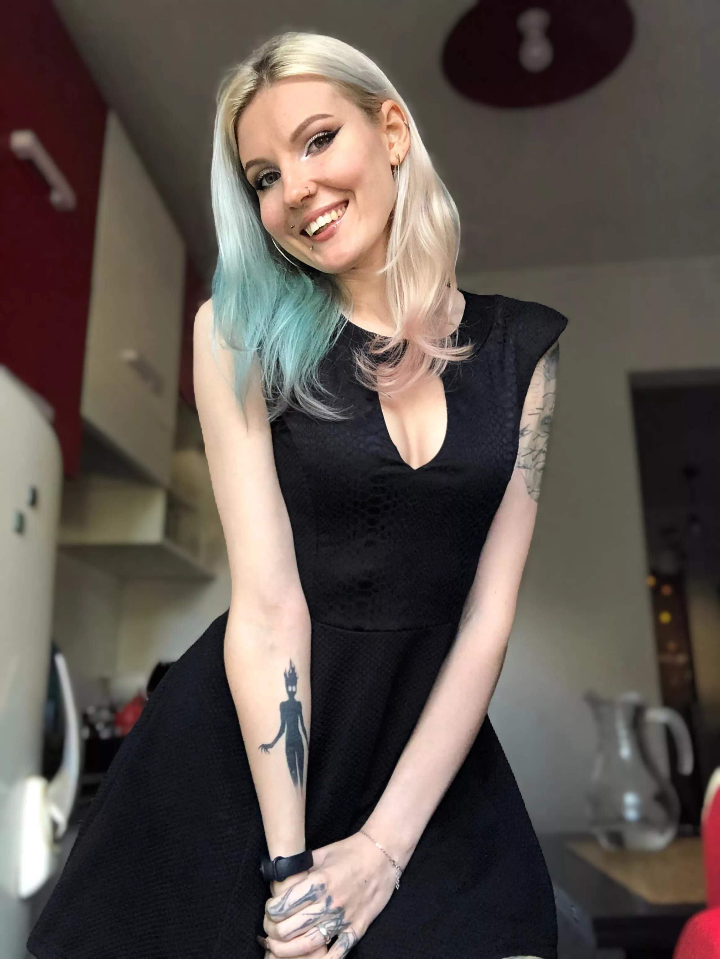 Feeling pretty on dress ❤️ posted by lidkabanditka