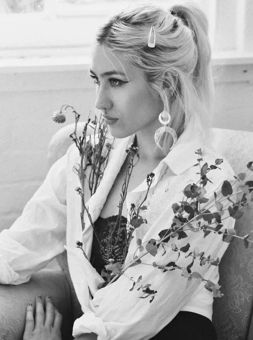 Filipina/Austrian by eUR-asian