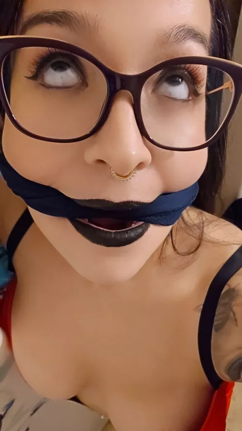 Gag Me! by AsstroGirlGia